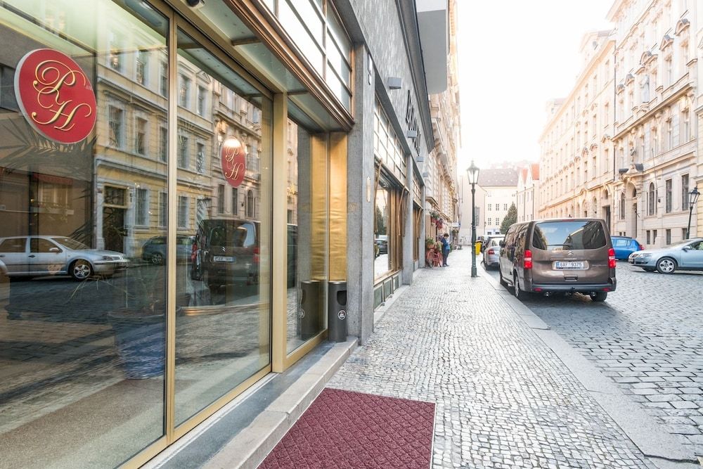undefined Hotel Bologna 8