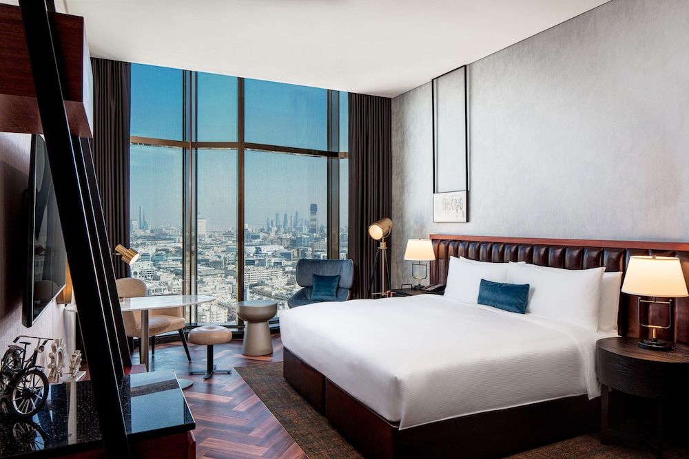 DoubleTree by Hilton Dubai M Square Hotel & Residences King Guest Room 5