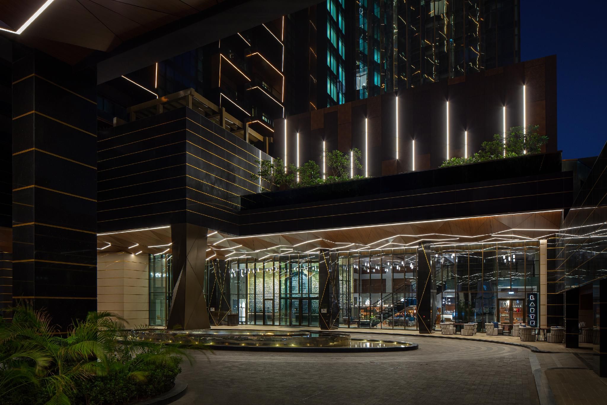 undefined DoubleTree by Hilton Dubai M Square Hotel & Residences