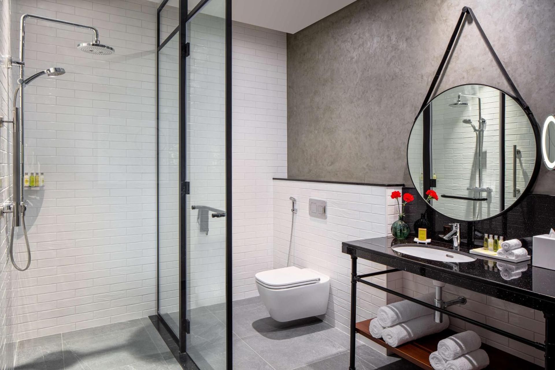 undefined DoubleTree by Hilton Dubai M Square Hotel & Residences 9