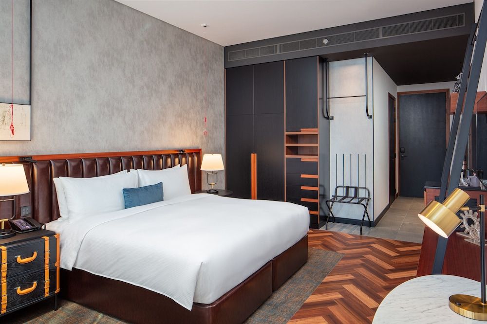 DoubleTree by Hilton Dubai M Square Hotel & Residences King Accessible Guest Room