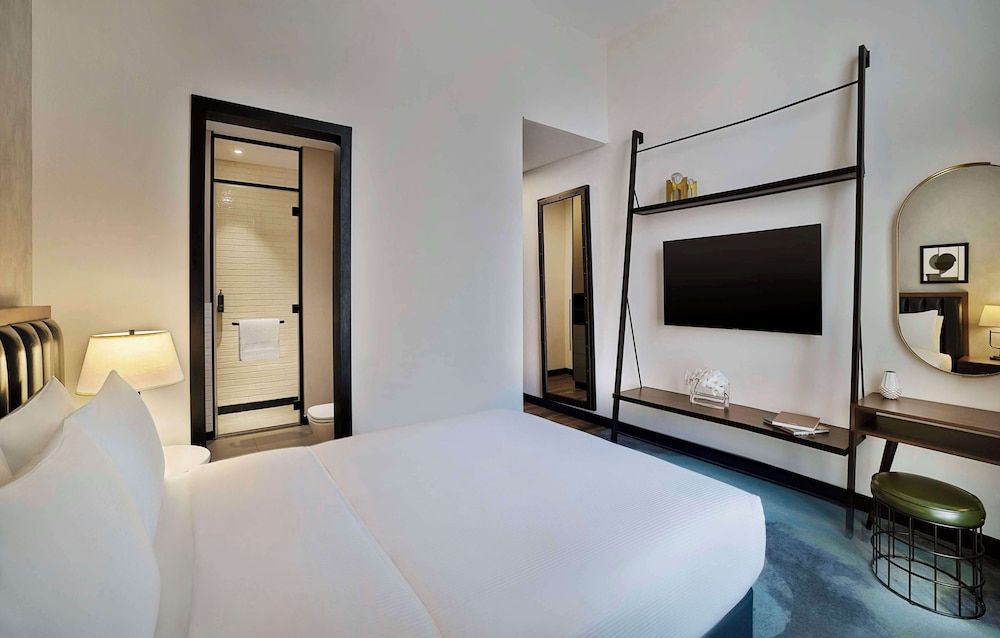 Ambassador suite with kitchen/Balcony