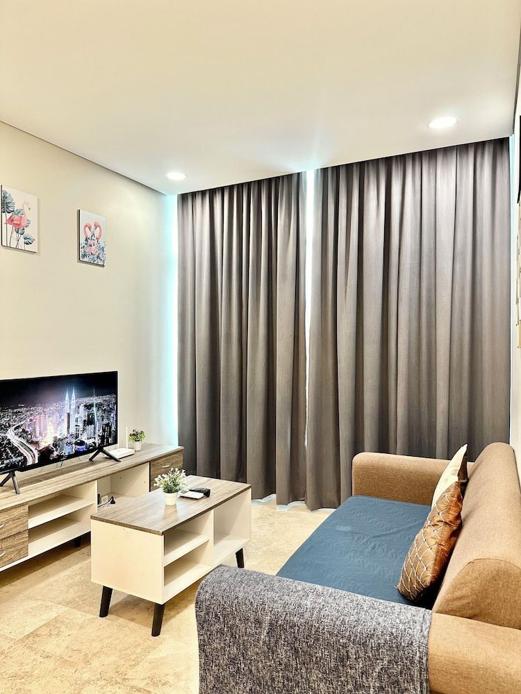 undefined KL Sky Suites KLCC by SA 3