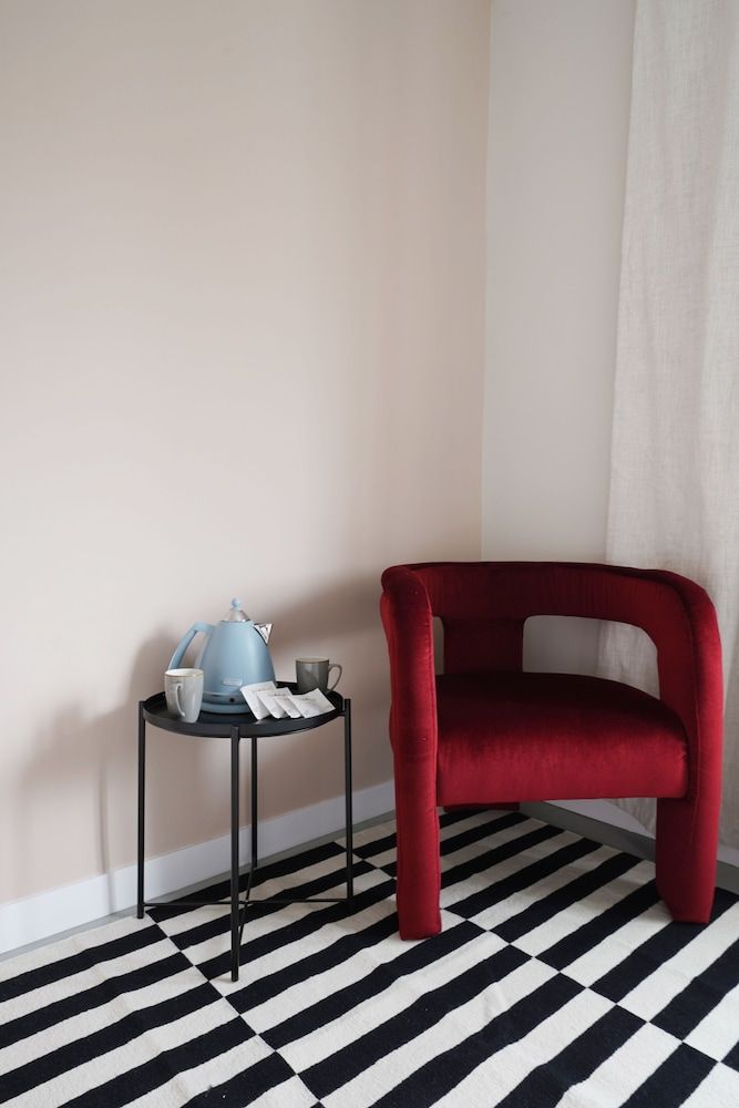 Numa Madrid Script Standard Room 21