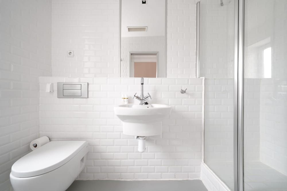 Numa Madrid Script Standard Room 16