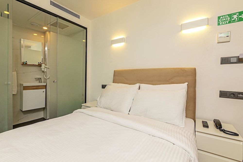 undefined Septimum 8