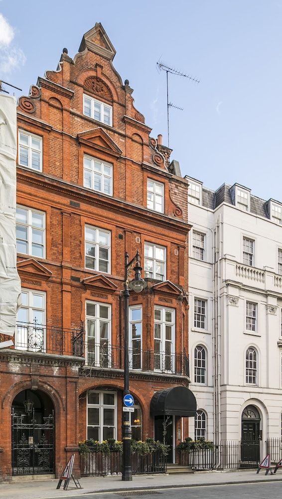 undefined Deluxe Mayfair Home by Marble Arch Station 4