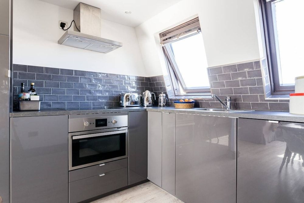 Stylish Fulham 2bed Loft Flat, 5 min From Tube Apartment (2 Bedrooms) 12