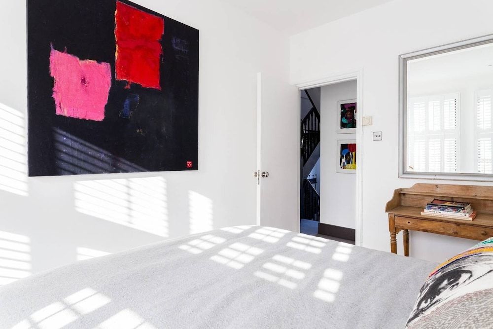 undefined Stylish Fulham 2bed Loft Flat, 5 min From Tube 3