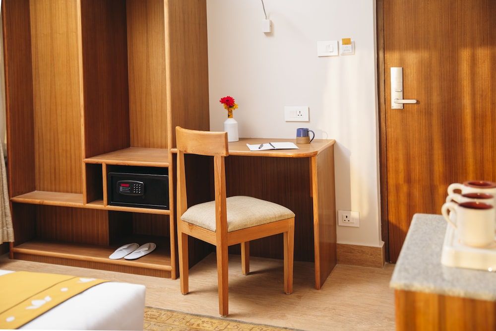 Pema Boutique Hotel Deluxe Double Room 8