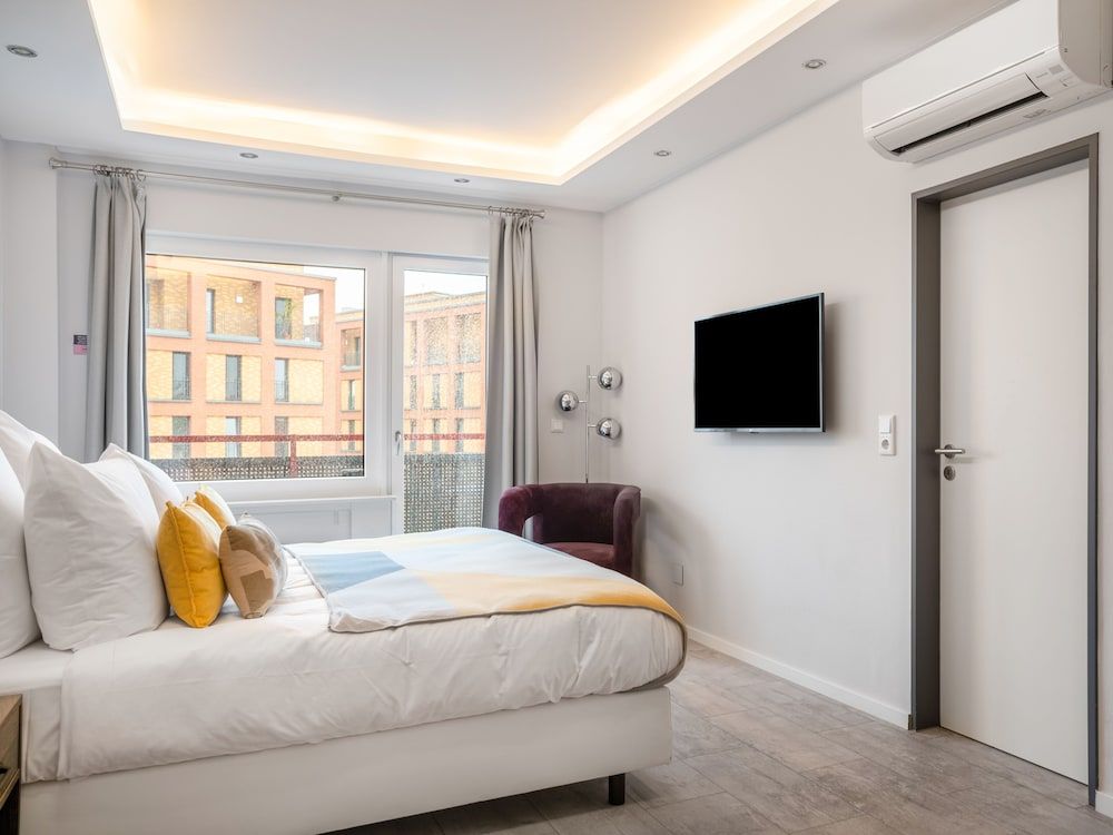 Numa Frankfurt Oben Medium Studio, Kitchenette, Balcony 5