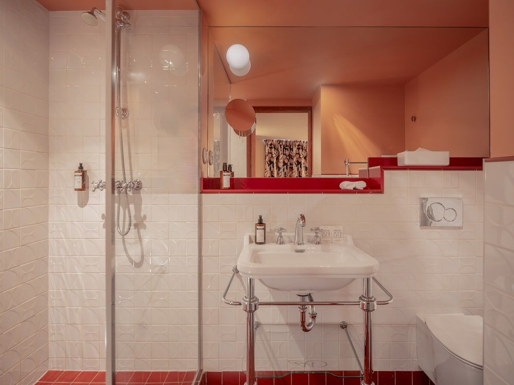 undefined Hotel Saint André des Arts 8