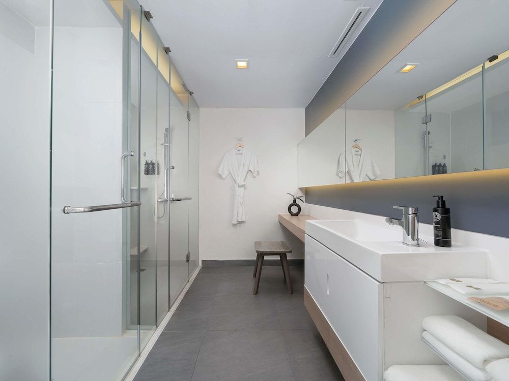 undefined Andaman Beach Hotel Phuket - Handwritten Collection by Accor 9