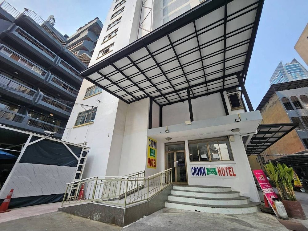 undefined Crown   Bts   Nana  Hotel 4