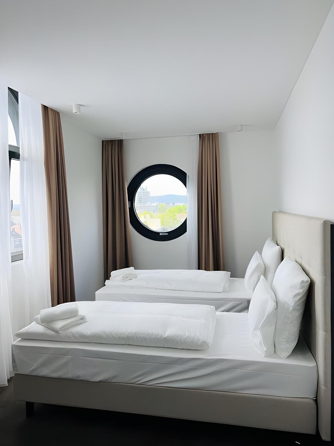 undefined Soaltee Westend Frankfurt Messe 3