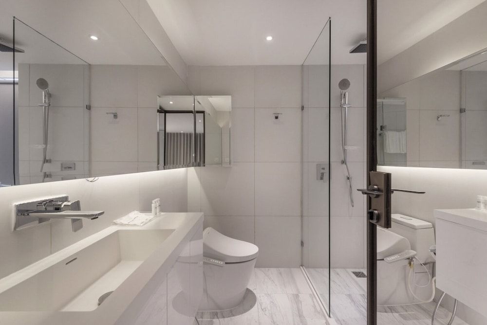 undefined ashley hotel bkk 6