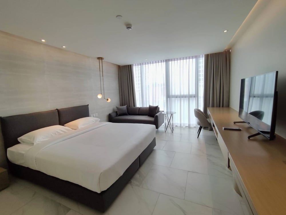 undefined ashley hotel bkk 9