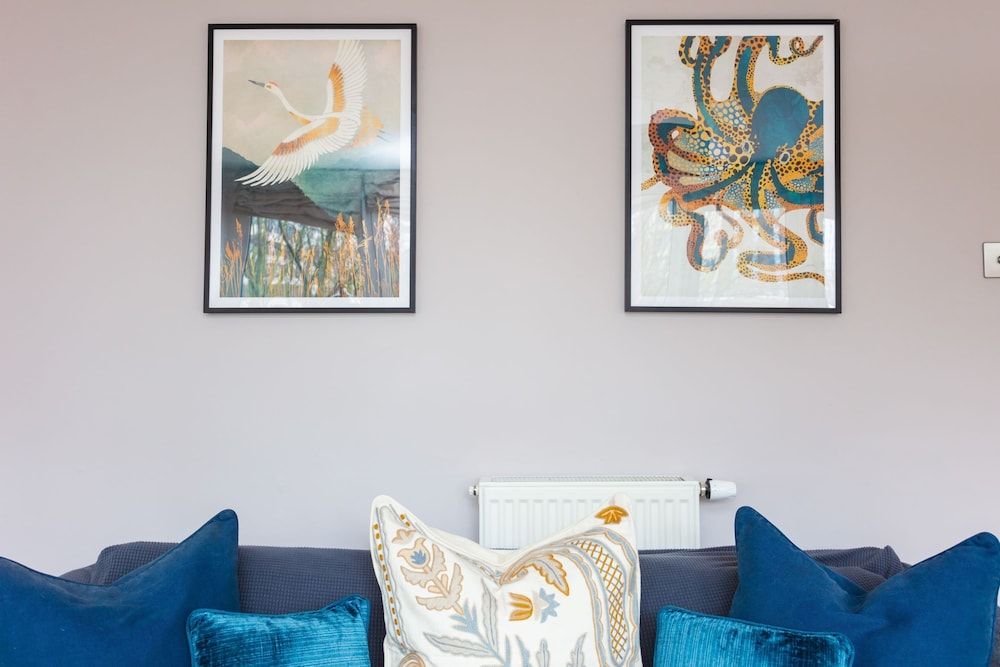 Spacious Central 3 Bedroom Apartment in Old Street Basic Apartment, Multiple Beds 26