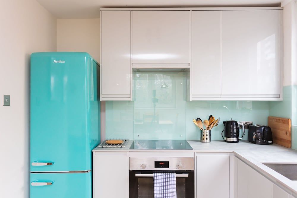 Spacious Central 3 Bedroom Apartment in Old Street Basic Apartment, Multiple Beds 20