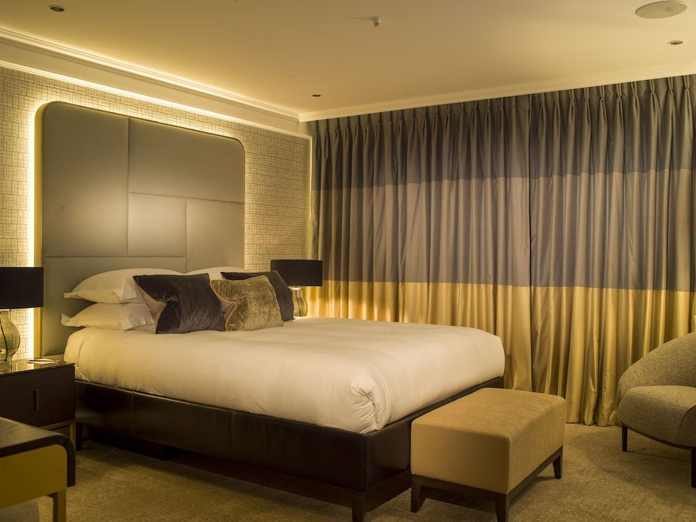 Horsbrugh Residence, 2 bedrooms