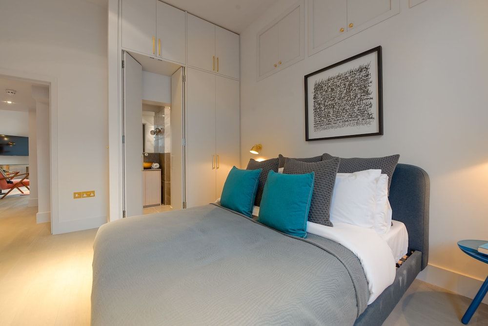 undefined South Kensington by CAPITAL 8