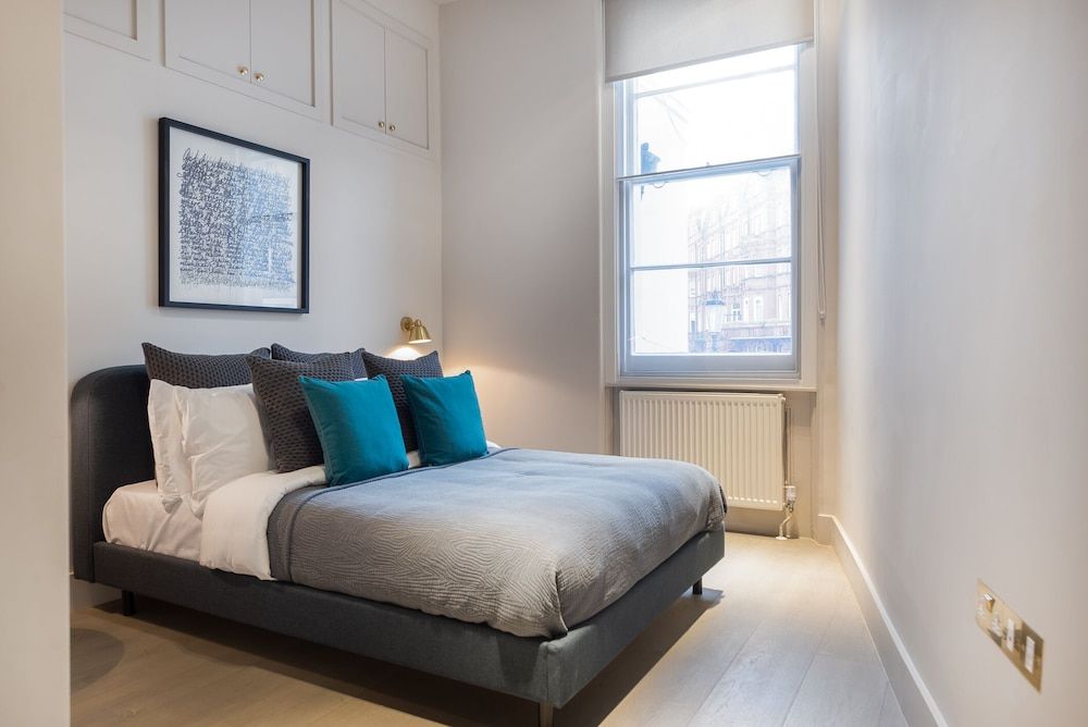 undefined South Kensington by CAPITAL 7