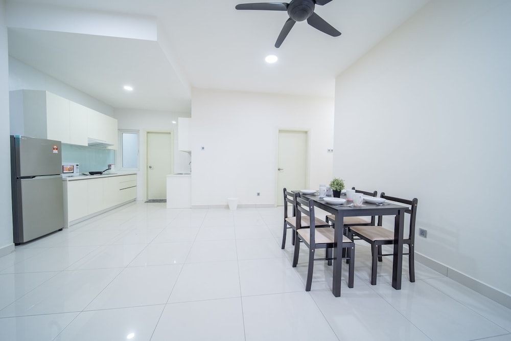 undefined OYO Home 89449 Fancy 2 Bedroom Crest Residence 10