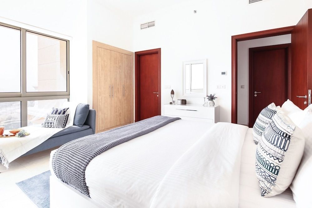 undefined Stylish + Cozy 1BR in Sports City 9