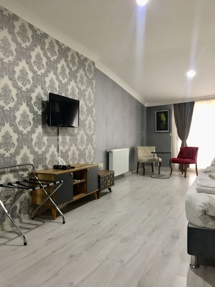 undefined Sahane Apart 3