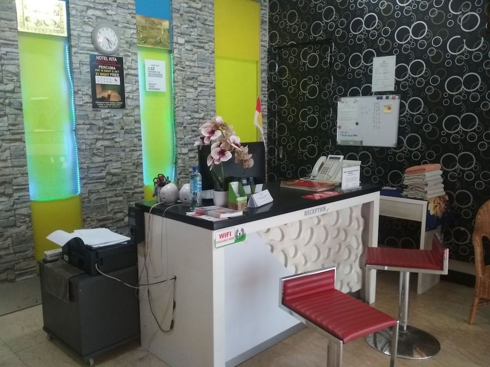 undefined OYO 89903 MS City Hotel 7