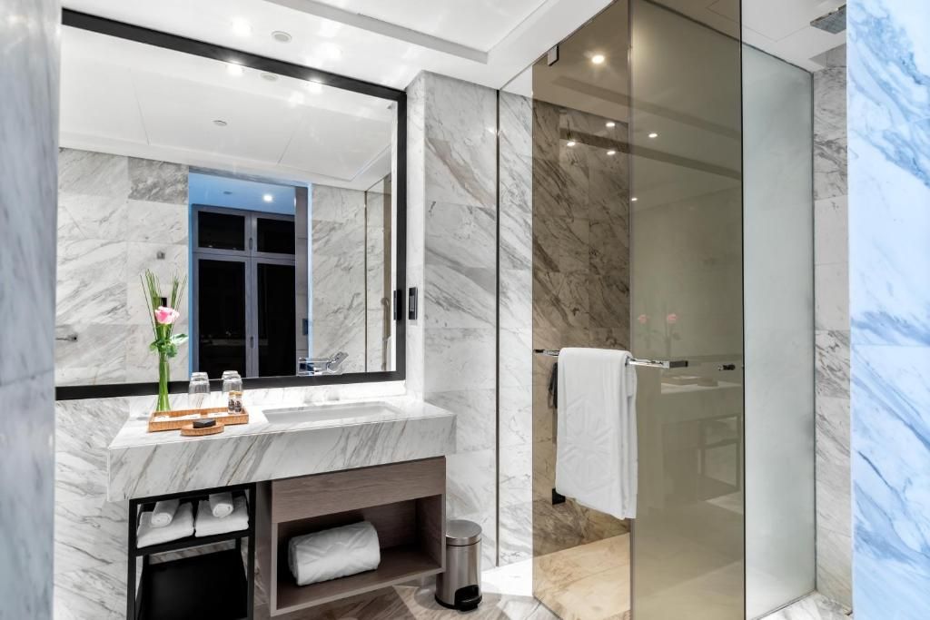 undefined Taj Jumeirah Lakes Towers 5