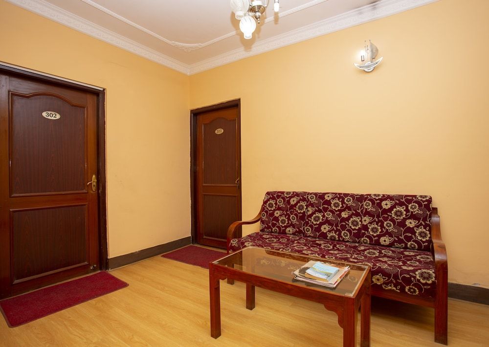 undefined Hotel Happy Home 10
