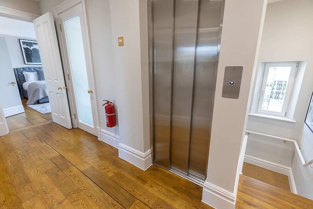 undefined JOIVY Stylish Flat near Mayfair & Piccadilly Circus 8