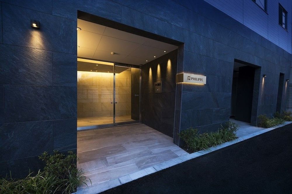 undefined B9 Haneda Maison Philippe Omori 902 7