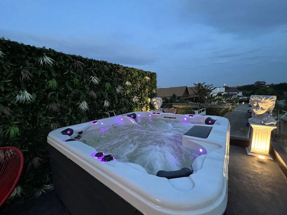 Art Pool Villa Exclusive Villa, Multiple Bedrooms, Private Pool, Pool View 32