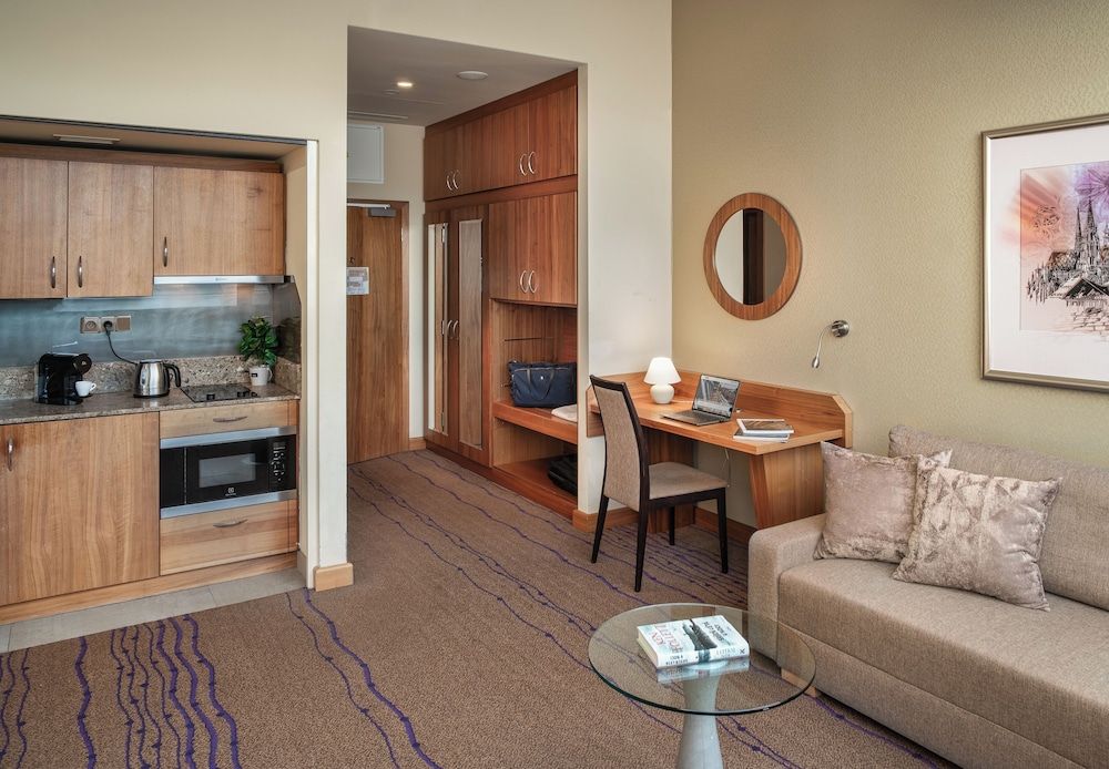 undefined Crown Palace Apartments by Adrez 8