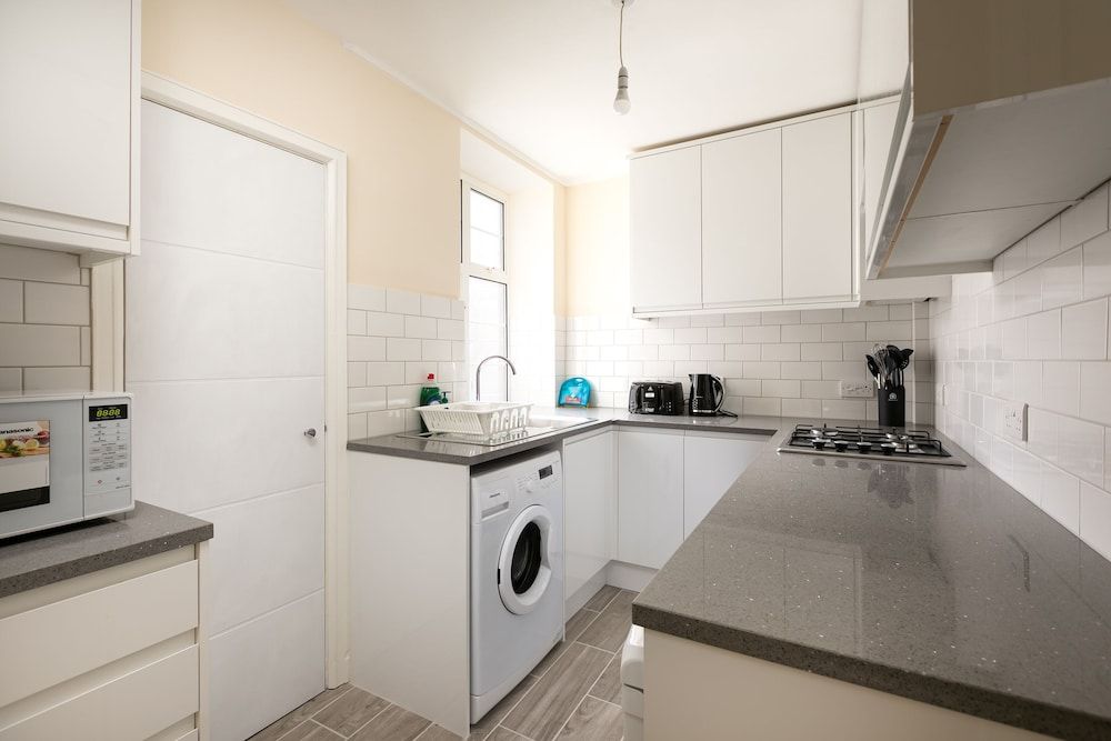 undefined Cozy Skyvillion Apartment 6