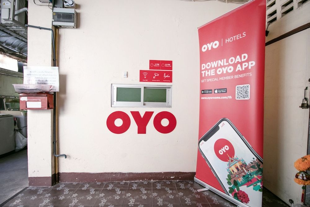 undefined OYO 525 MRT Phetkasem 48 Place 4