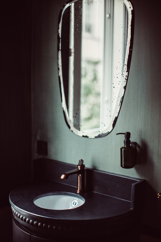 Babel Belleville Standard Double Room 4