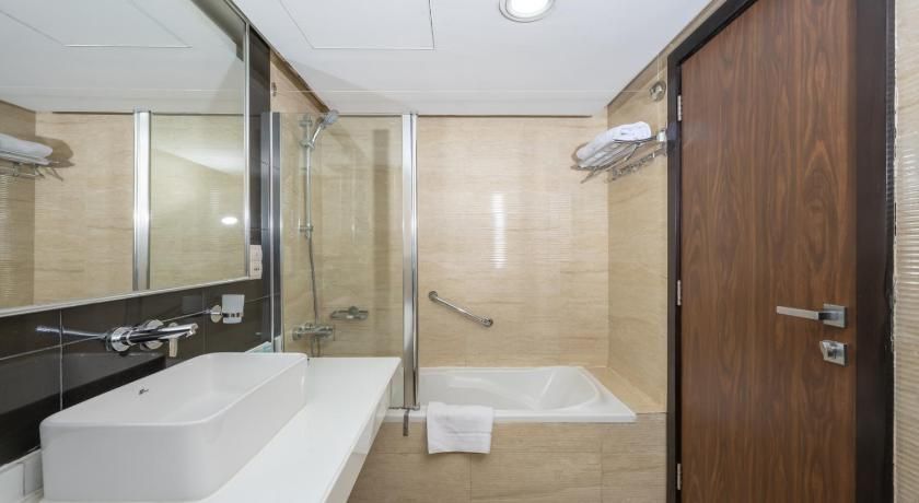 Pearl Swiss Hotel Superior Twin 15