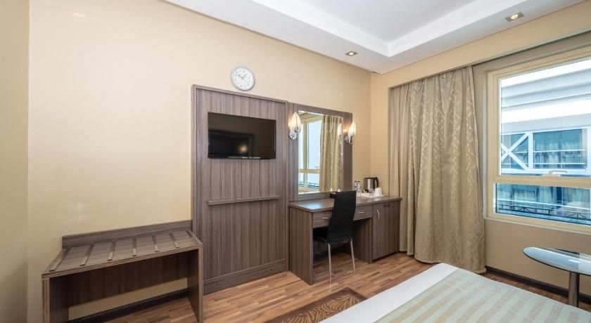 Pearl Swiss Hotel Superior Twin 22