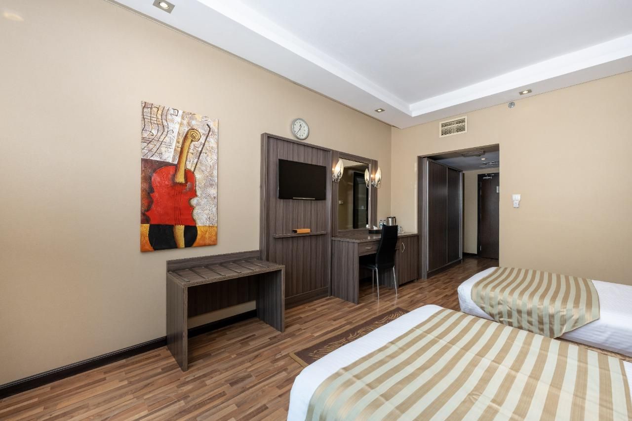 undefined Pearl Swiss Hotel 6