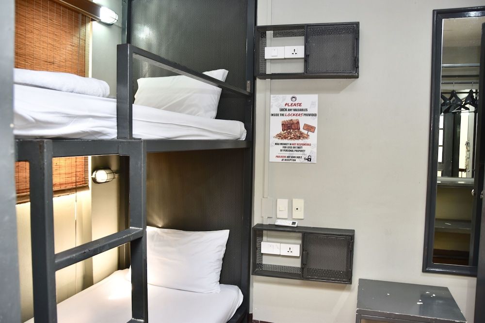 Mad Monkey Bangkok Hostel - Adults Only Standard Twin Bunk 3