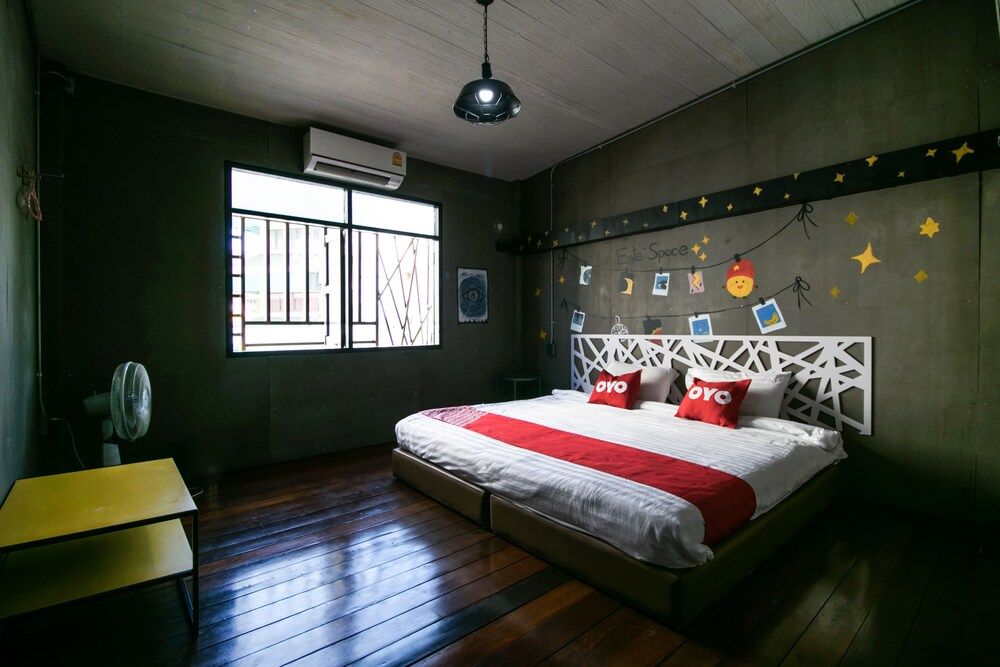 OYO 505 Ente Space Hostel Double Room, Shared Bathroom 7