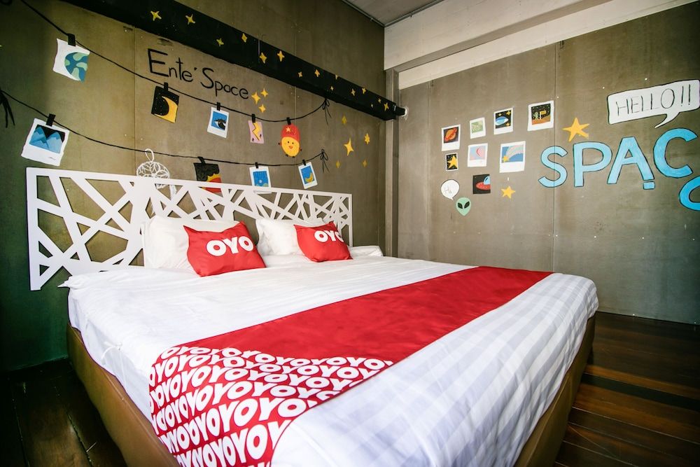 OYO 505 Ente Space Hostel Double Room, Shared Bathroom 2