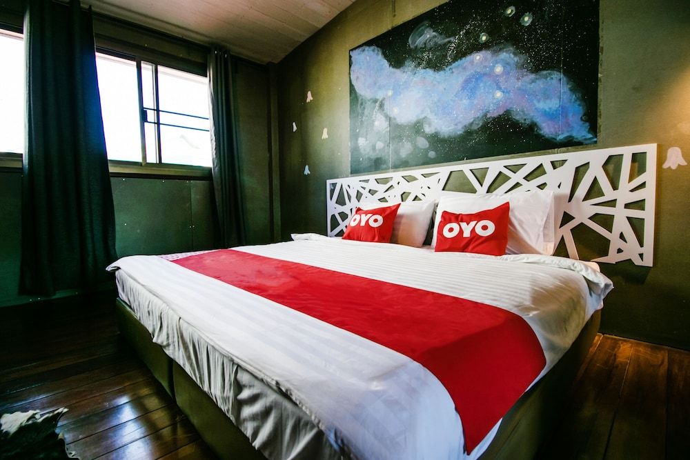 OYO 505 Ente Space Hostel Deluxe Double Room 7