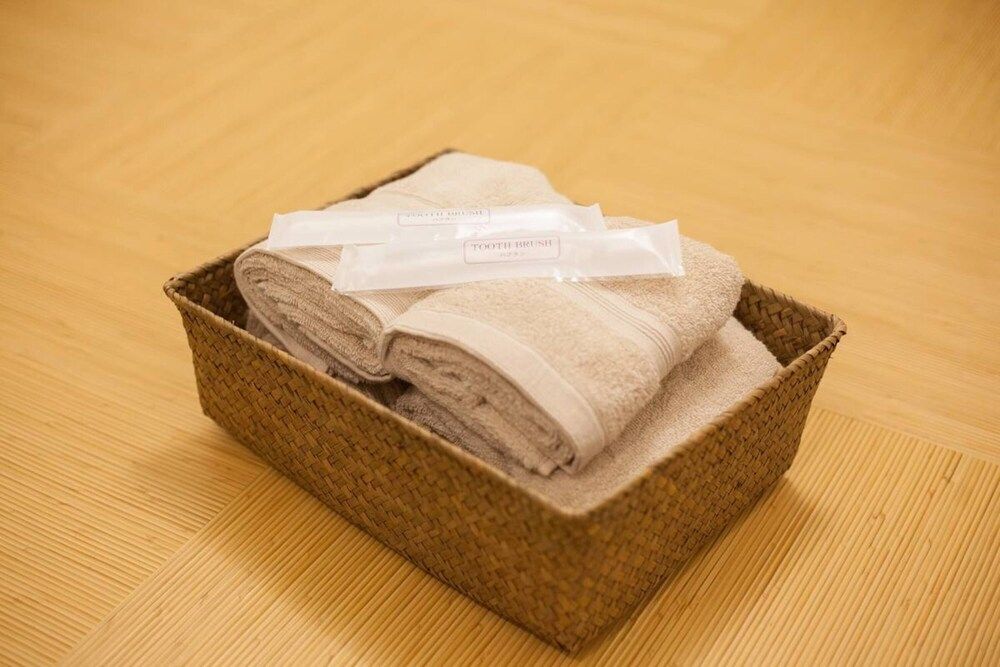 undefined TaKoBeYa 6