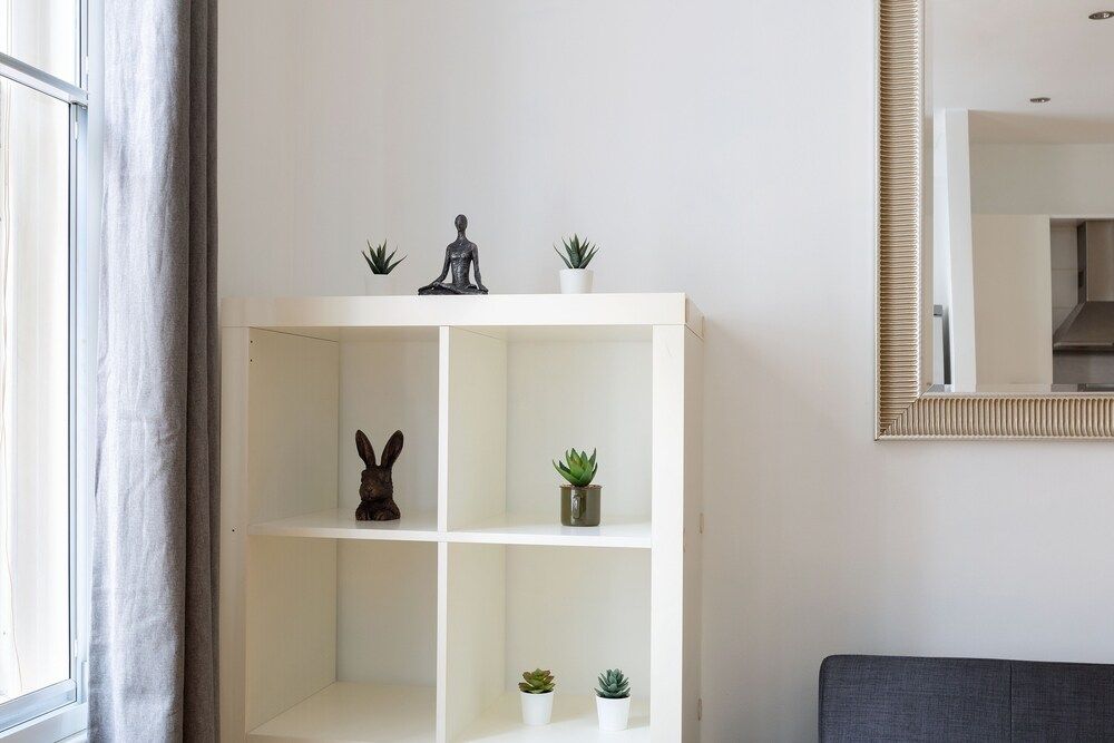 The Aldgate Flats Apartment 14