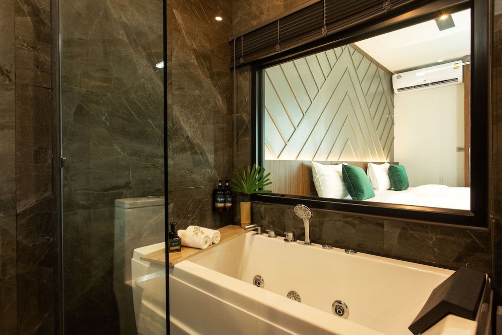 The Canale Samui Resort Deluxe Double Room 5