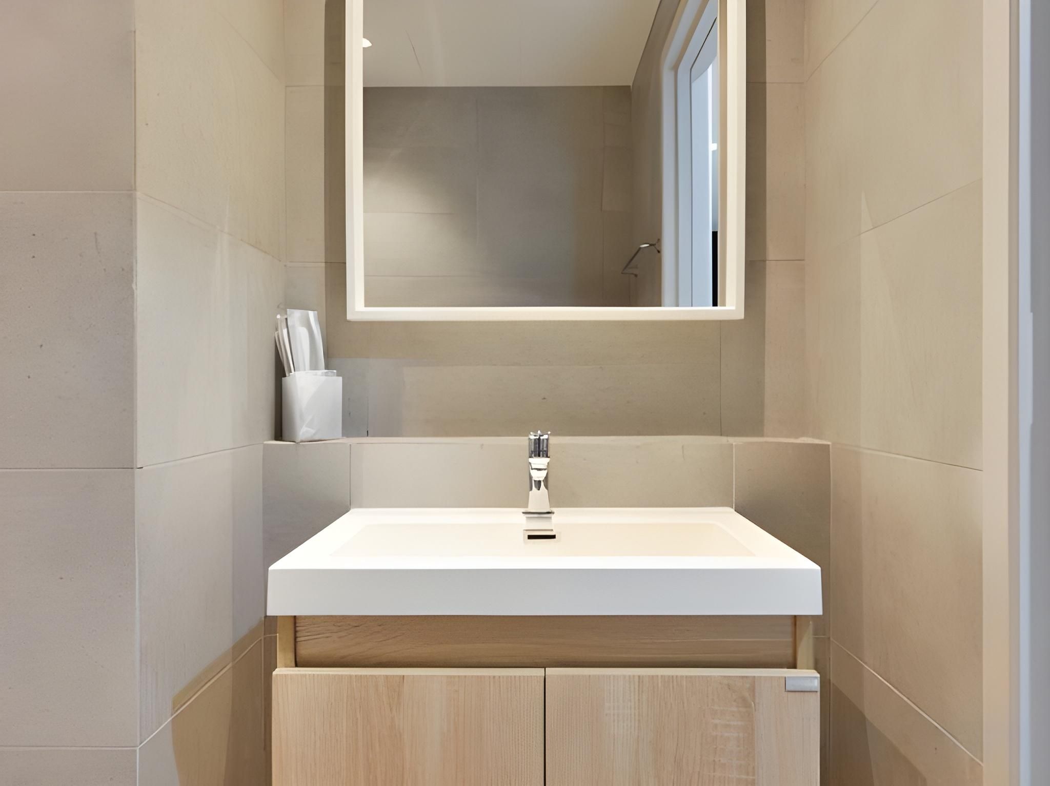 Twin Room (Non-Smoking)